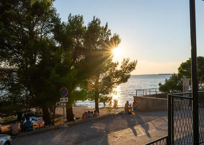 Beachfront Amazing Sunset House Дом отдыха
