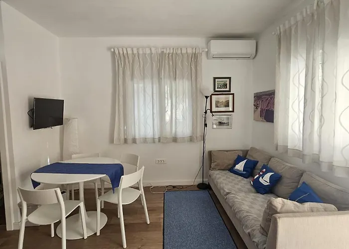 Beachfront Amazing Sunset House *